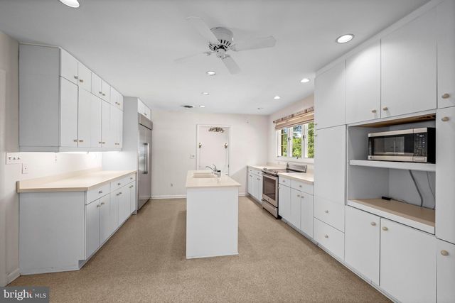 5002 DURHAM RD E, Columbia, MD 21044