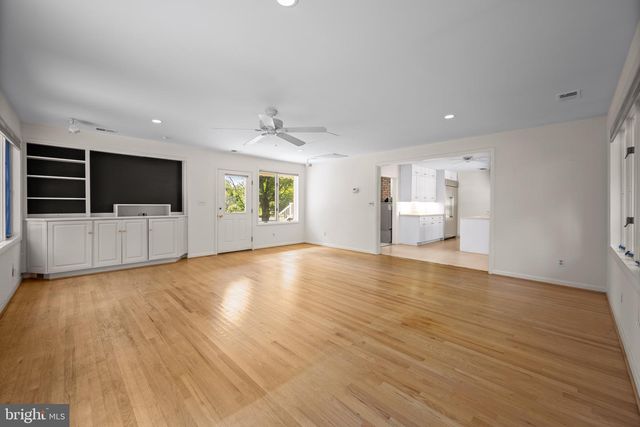 5002 DURHAM RD E, Columbia, MD 21044