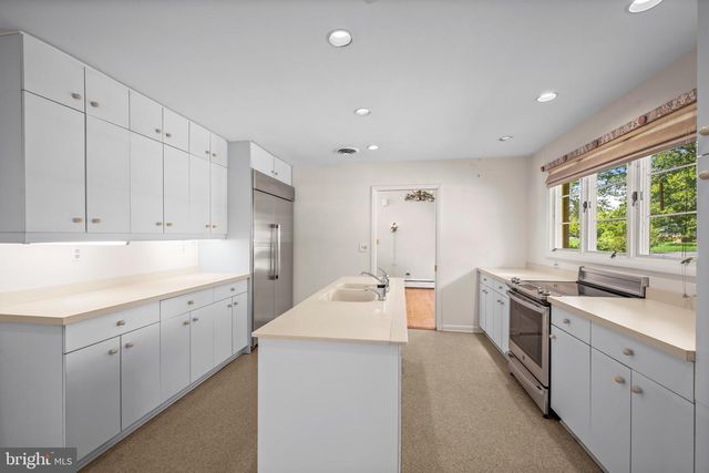 5002 DURHAM RD E, Columbia, MD 21044