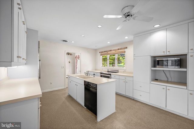5002 DURHAM RD E, Columbia, MD 21044