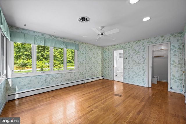 5002 DURHAM RD E, Columbia, MD 21044