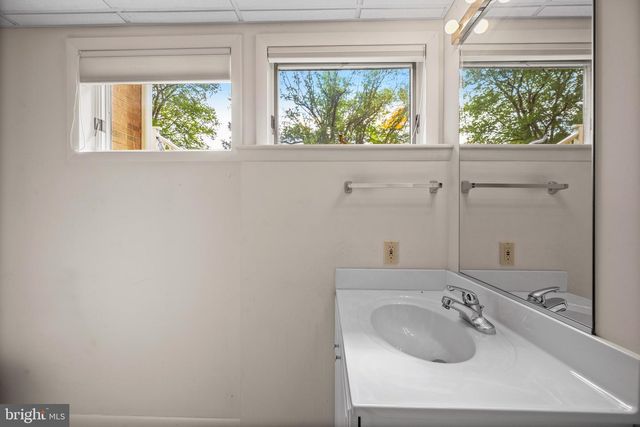5002 DURHAM RD E, Columbia, MD 21044