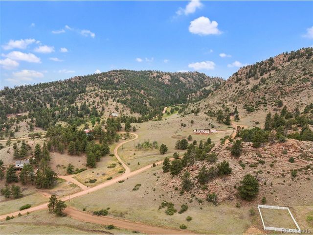 92 Sprucewood Dr, Florissant, CO 80816