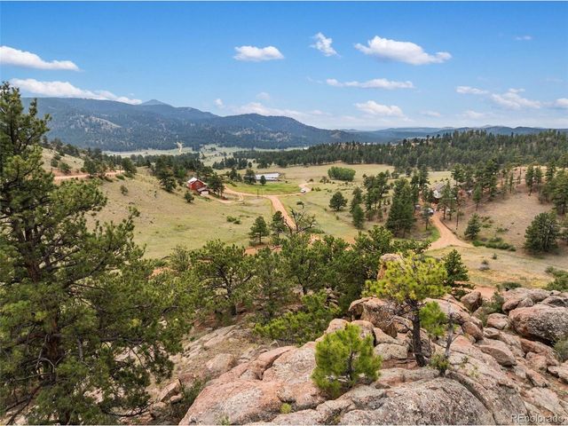 92 Sprucewood Dr, Florissant, CO 80816