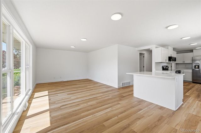 350 Jade Street, Broomfield, CO 80020