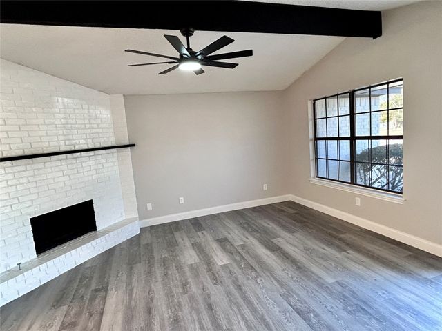 302 Monica Street, Glenn Heights, TX 75154