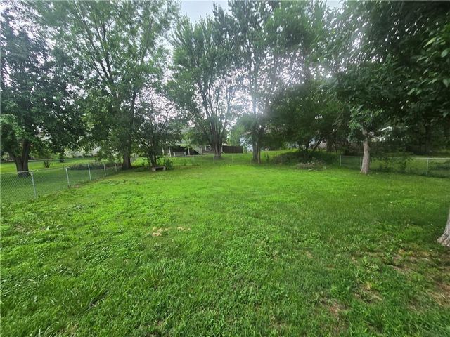 408 Creach Street, Warrensburg, MO 64093