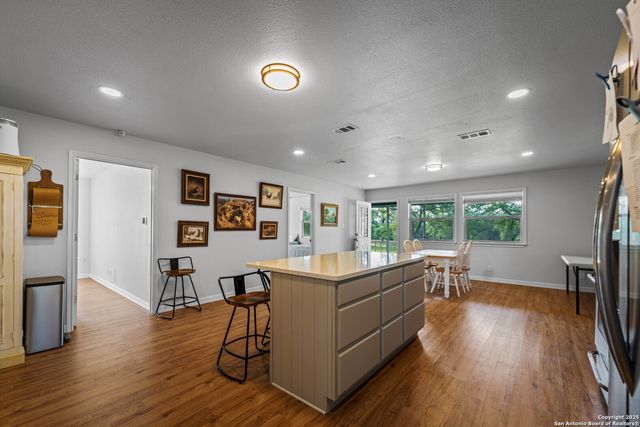 7417 Nockenut, Seguin, TX 78155
