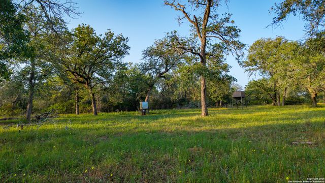 7417 Nockenut, Seguin, TX 78155