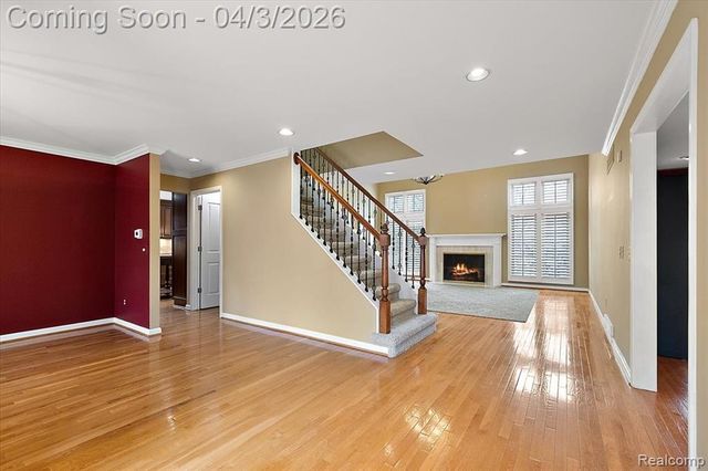 1672 Devonshire Drive, Troy, MI 48098