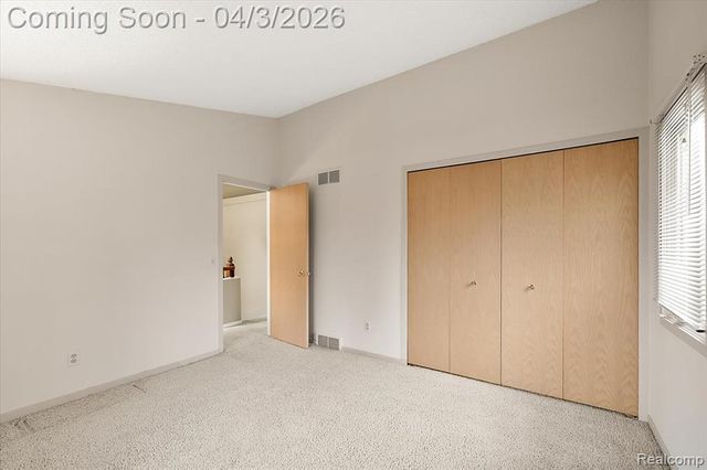 1672 Devonshire Drive, Troy, MI 48098