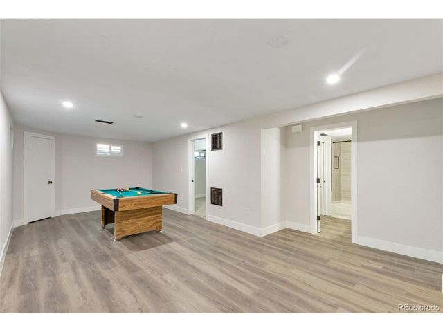 1738 S Newland St, Lakewood, CO 80232