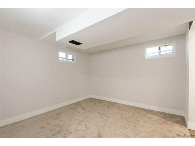 1738 S Newland St, Lakewood, CO 80232