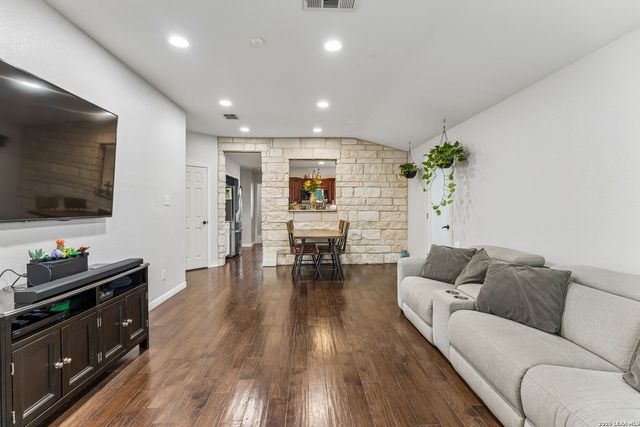 11138 Buckskin Bend, San Antonio, TX 78254