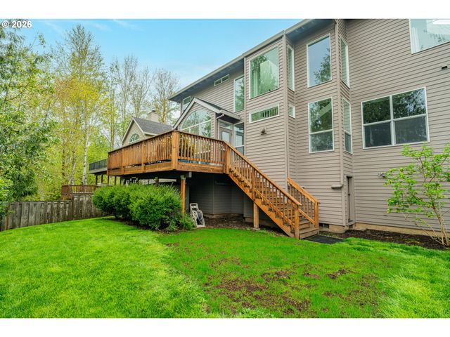 9921 Nw MARING Dr, Portland, OR 97229