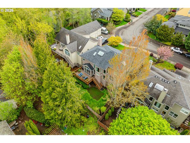 9921 Nw MARING Dr, Portland, OR 97229