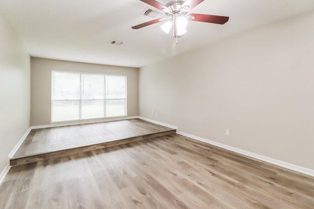 7327 Shady Vale Lane, Houston, TX 77040