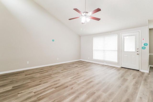 7327 Shady Vale Lane, Houston, TX 77040