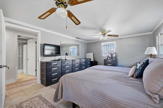 7502 W JEAN STREET, Tampa, FL 33615
