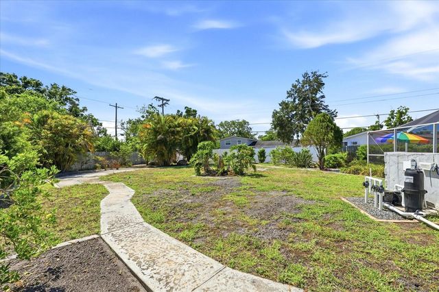 7502 W JEAN STREET, Tampa, FL 33615