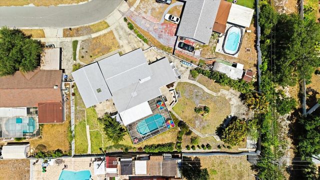 7502 W JEAN STREET, Tampa, FL 33615