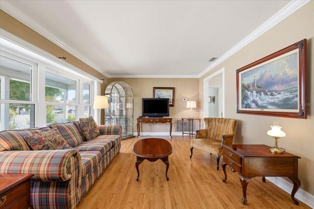 7502 W JEAN STREET, Tampa, FL 33615