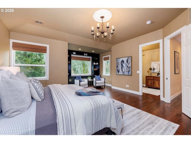 1320 Nw PARK RIDGE Ln, Portland, OR 97229