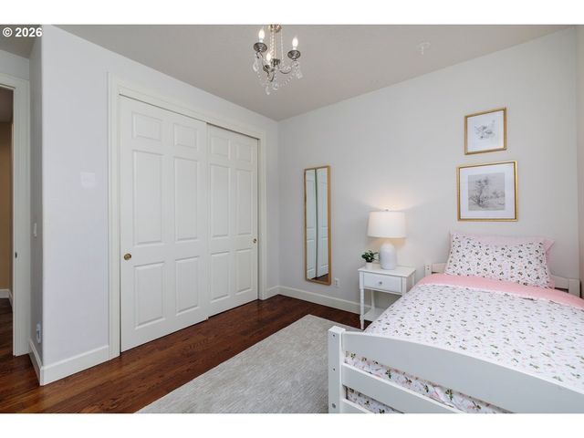 1320 Nw PARK RIDGE Ln, Portland, OR 97229