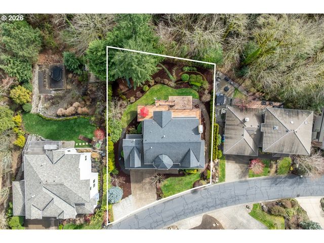 1320 Nw PARK RIDGE Ln, Portland, OR 97229