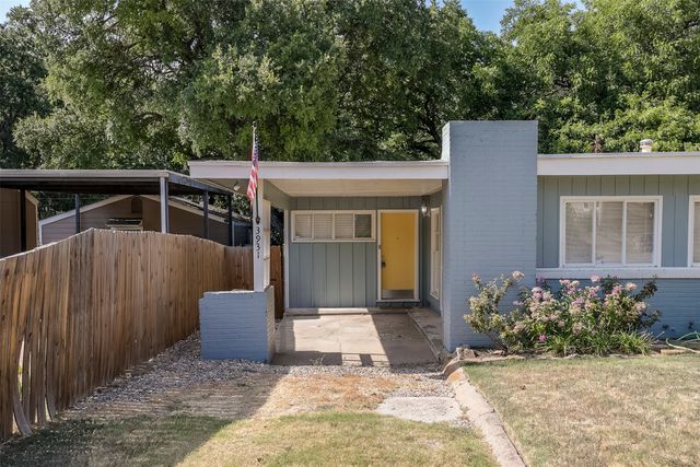 3931 Dexter Avenue, Fort Worth, TX 76107