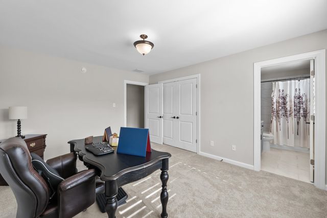 4916 MAPLE WALK DR, Lakeland, TN 38002