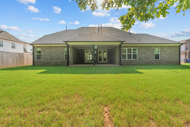4916 MAPLE WALK DR, Lakeland, TN 38002