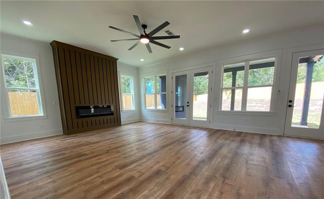 3265 Centerville Rosebud, Snellville, GA 30039