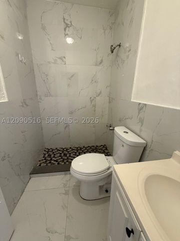 285 NW 44th St 3, Miami, FL 33127
