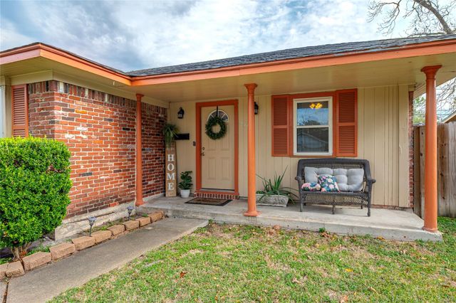 2409 Raspberry Lane, Pasadena, TX 77502