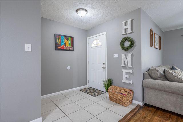 2409 Raspberry Lane, Pasadena, TX 77502