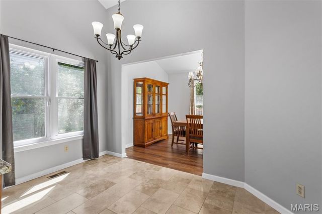 16448 Green Pines Drive, Wildwood, MO 63011