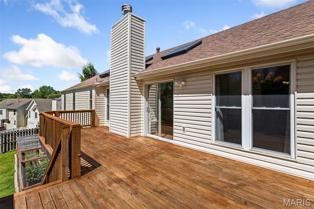 16448 Green Pines Drive, Wildwood, MO 63011
