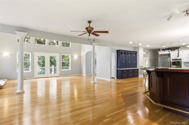23 Beach Plum Drive, Centerport, NY 11721
