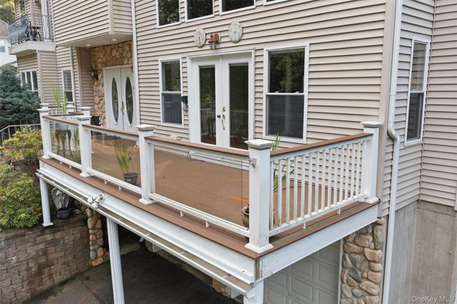 23 Beach Plum Drive, Centerport, NY 11721