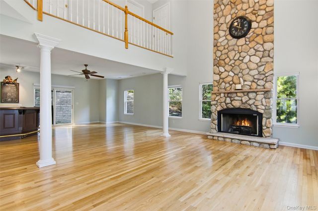 23 Beach Plum Drive, Centerport, NY 11721