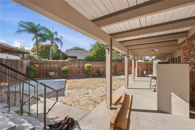 662 S Boyd, Kerman, CA 93630