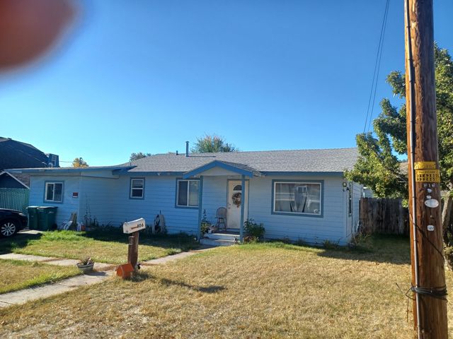 806 N 2nd Street, Klamath Falls, OR 97601