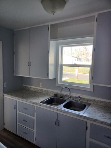 806 N 2nd Street, Klamath Falls, OR 97601