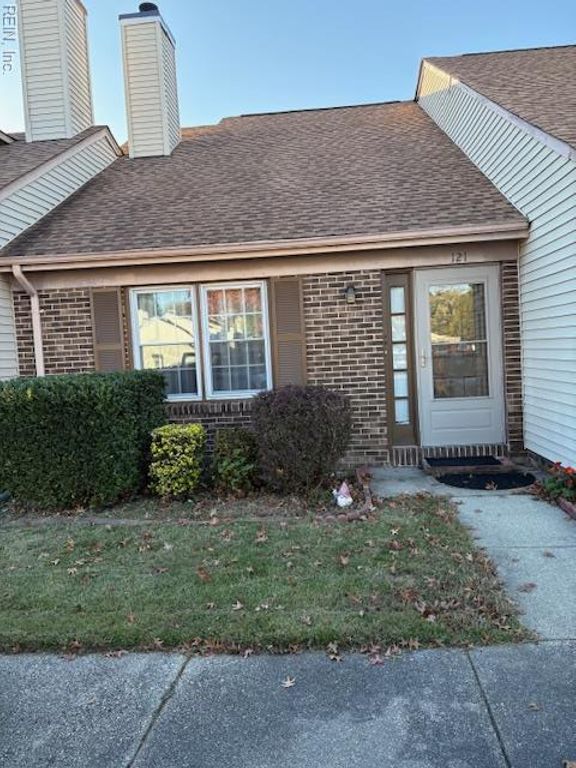 121 Parkway DR, Hampton, VA 23669