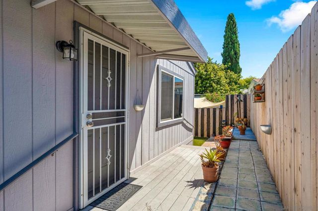 13309 Buena Vista St 42, Poway, CA 92064