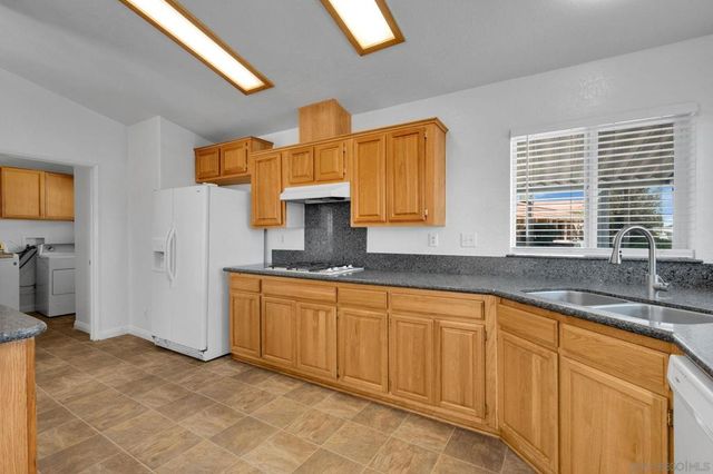 13309 Buena Vista St 42, Poway, CA 92064