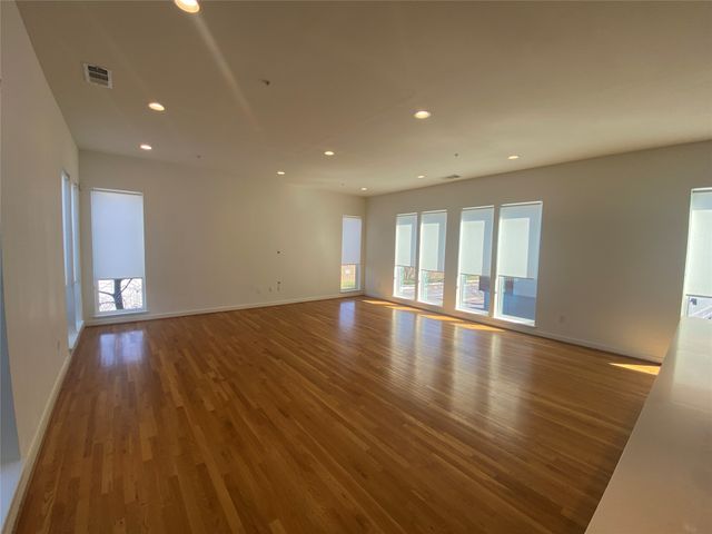 1505 S Akard Street 101, Dallas, TX 75215