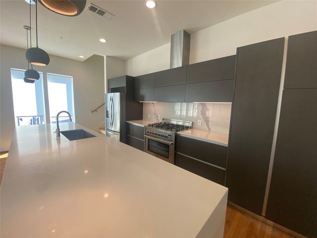 1505 S Akard Street 101, Dallas, TX 75215