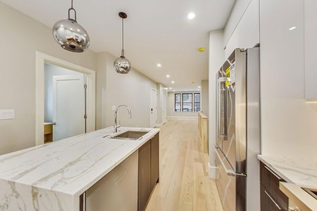 14 No. Bennet Street 101, Boston, MA 02113
